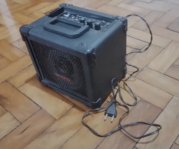 Caixa de som guitarra, etc,  Hayonik Player 80 USB Bivolt 20W 