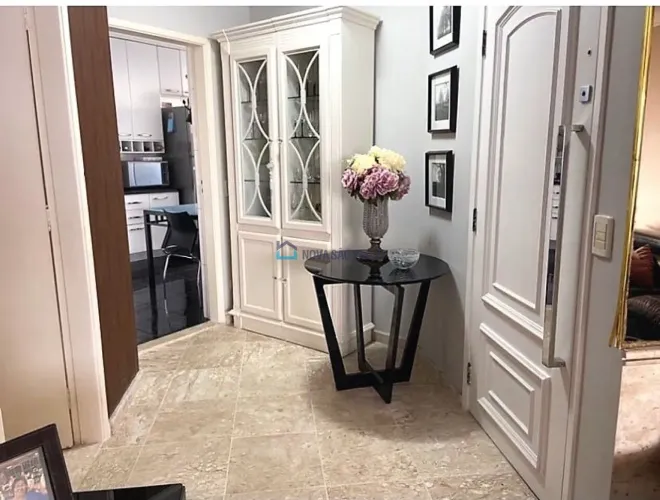 Venda. Moema Pássaros. Apartamento 117M². 3 quartos. 2 Vagas.