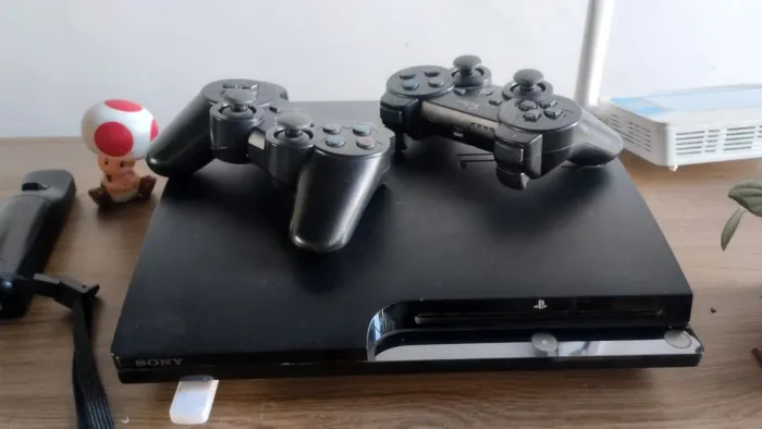 PS3 novinho lindo desbloqueado