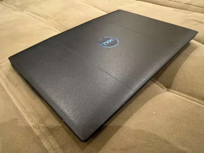 Notebook Gamer Dell i7 10a Geração c/ Placa Dedicada de 6Gb, 16Gb de Ram e NVME de 256Gb