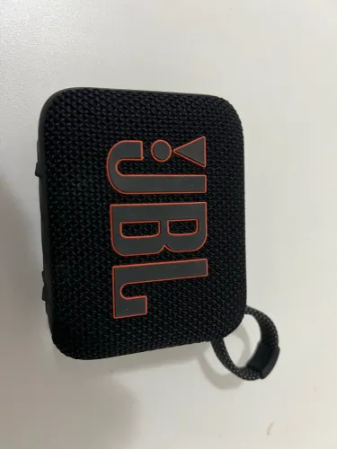 JBL GO 4 em perfeito estado!!