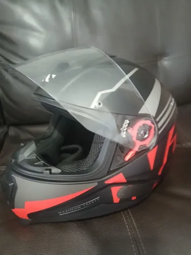 Capacete Razor
