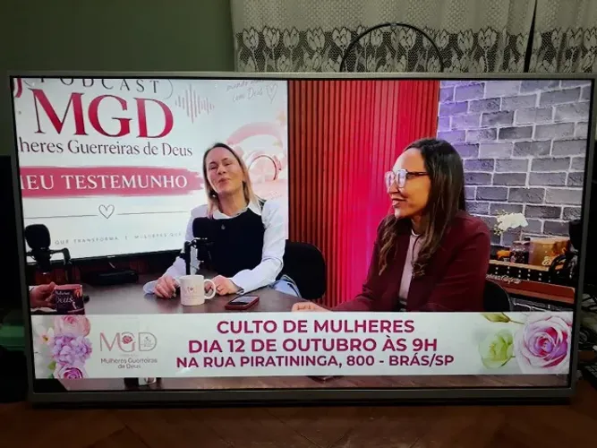 TV LG 43LF5900 com defeito