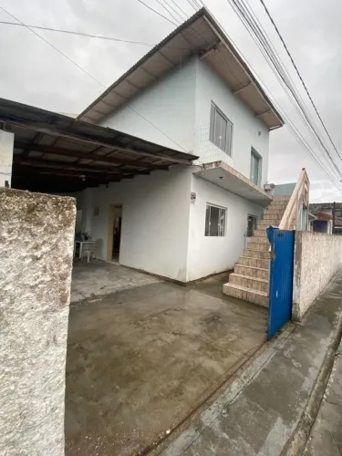 Alugo casa térrea centro de palhoça