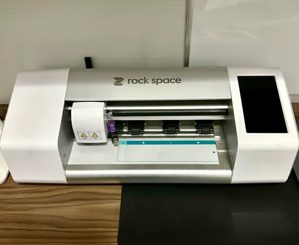 Máquina Hydrogel RockSpace