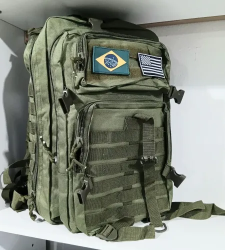 Mochila TÁTICA MILITAR 50litros. Nova.