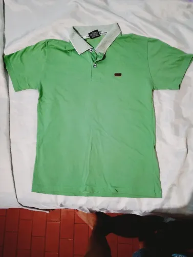 Camisa infantil ótimo estado