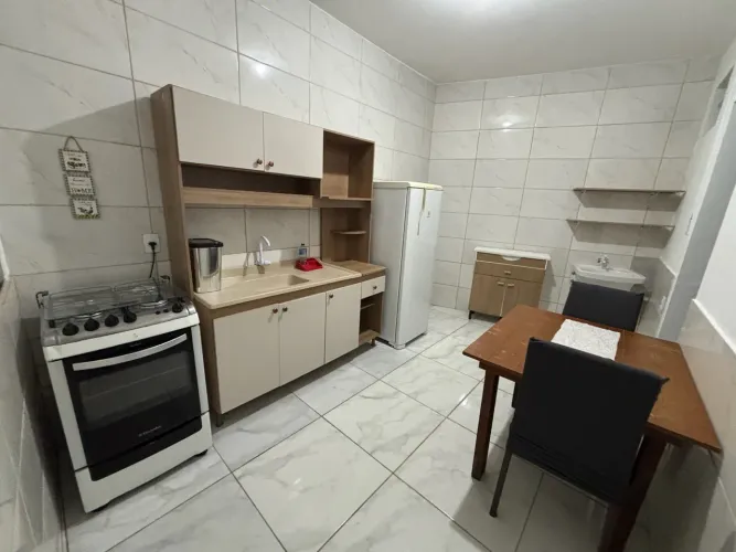Apartamento mobiliado para alugar no centro de Florianópolis