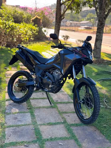 Sahara 300 ABS 2026