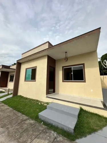 Casa de condomínio a 2 minutos do centro de Bacaxá