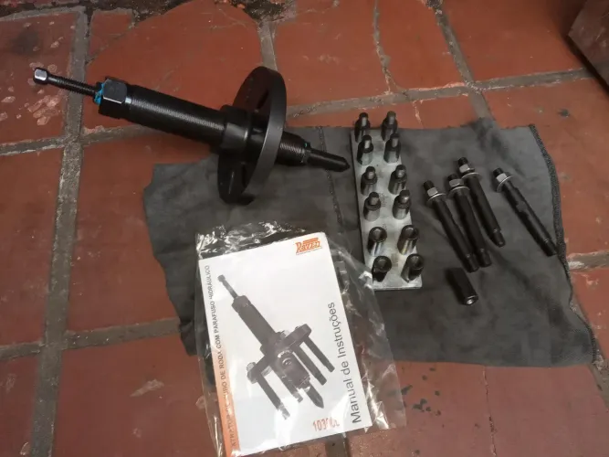 Vendo sacador de cubos hidráulicos para homocinética cubos e rolamento marca Raven