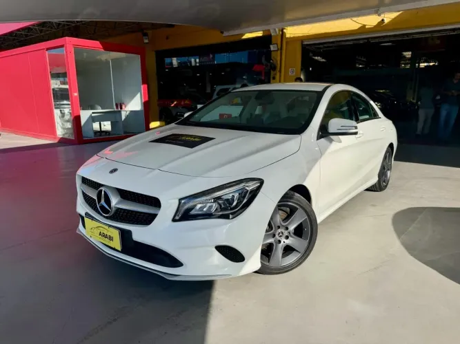 Mercedes-Benz CLA-180 1.6 16V 122cv Aut. 2018