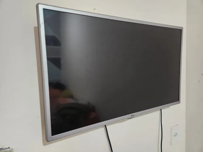 Vendo Smart TV LG 32'