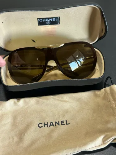 Óculos Chanel Impecável - ORIGINAL