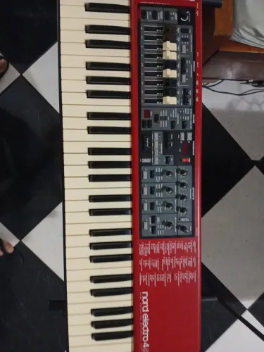 Nord Electro 4D