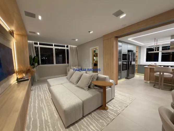 Apartamento à venda 3 quartos 2 vagas retrofit Gonzaga Santos/SP