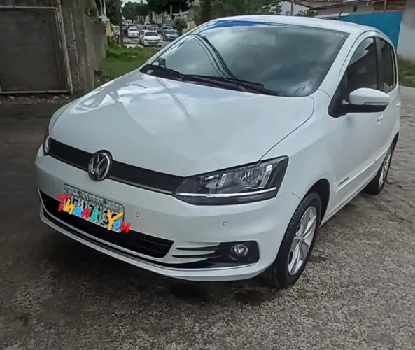 Volkswagen Fox Comfortline 1.6 Flex 8V 5P 2018