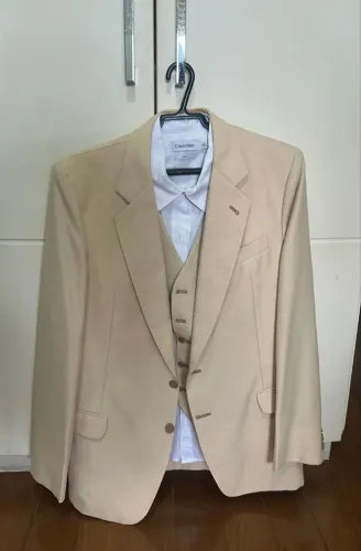 terno bege completo tam 42 (blazer, colete e calça) apa mens collection rio