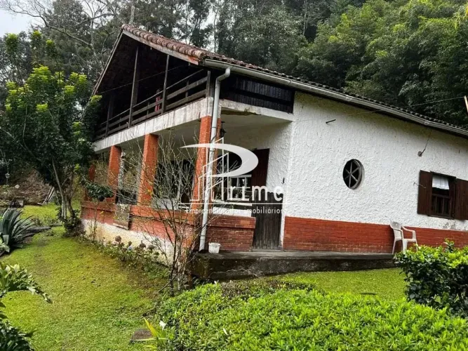 Chácara com 3 dormitórios à venda, 10675 m² por R$ 424.000,00 - Debossan - Nova Friburgo/R