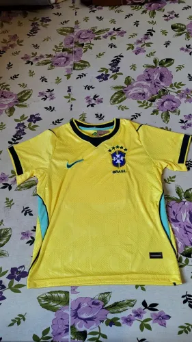 Camiseta feminina