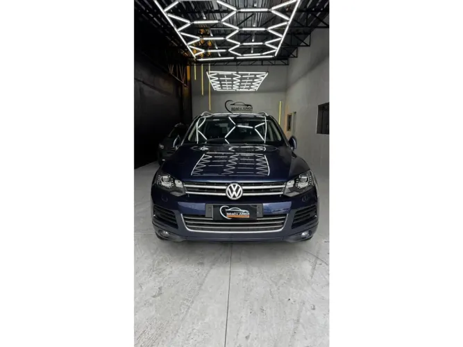 Volkswagen Touareg 4.2 32V V8 Tiptronic 5P 2014