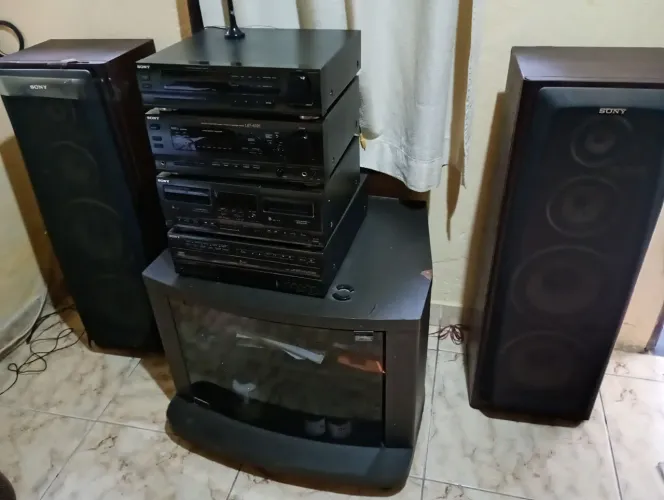 SONY LBTA 595/ RACK.NAO ESTÁ INCLUSO