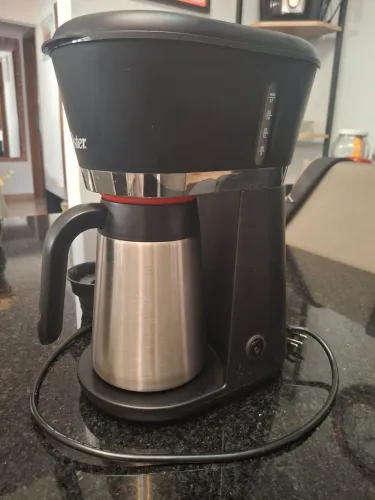 Cafeteira com jarra térmica de Inox - Oster