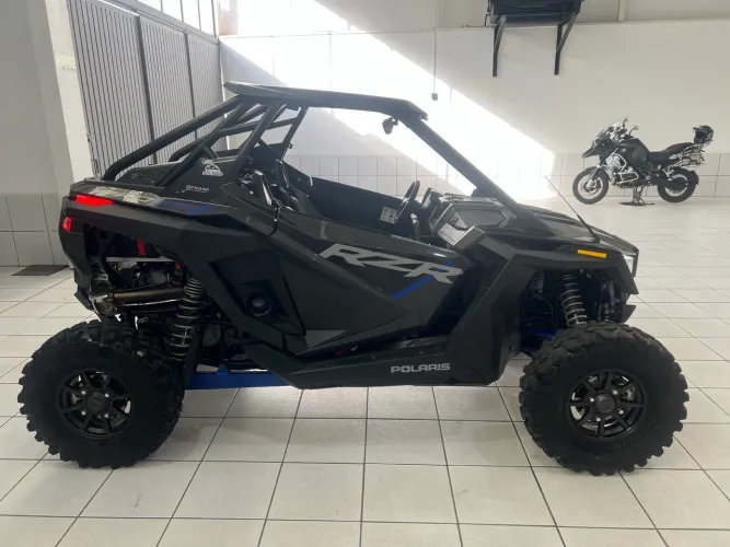 UTV 2022 RZR PRO XP ULTIMATE