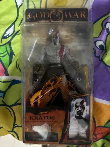 Boneco Kratos God of War Neca - novo e lacrado.