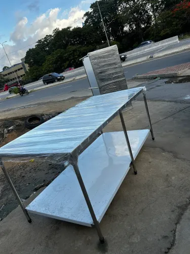 Mesa de inox
