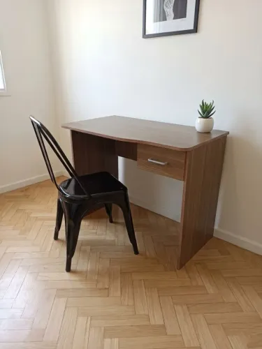 Conjunto mesa e Cadeira para estudar 