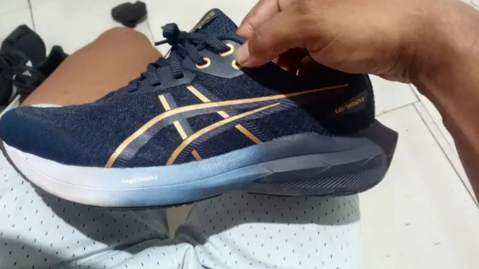 Tenis asics