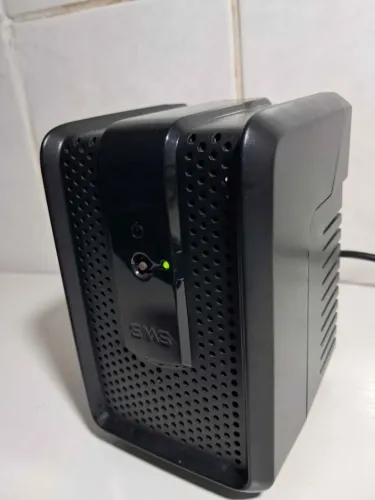 Estabilizador SMS 300va 115v speedy Usp300s funcionando certinho