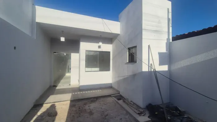Imóvel para venda possui 130 metros quadrados com 2 quartos em Centro - Barra dos Coqueiro