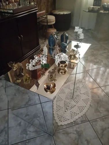 Mesas de centro toda em espelho 