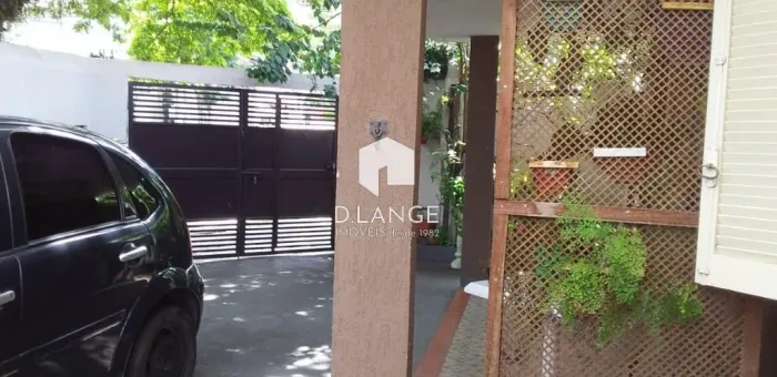 Casa à venda em Campinas, Vila Itapura, com 3 quartos, com 126 m²