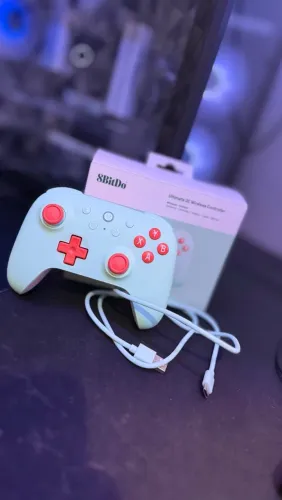 Controle 8bitdo ultimate 2c praticamente novo