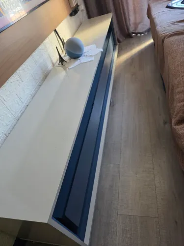 Rack Gelius TV até 85 polegadas com rodízios