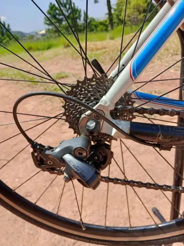 Linda bike Caloi Strada