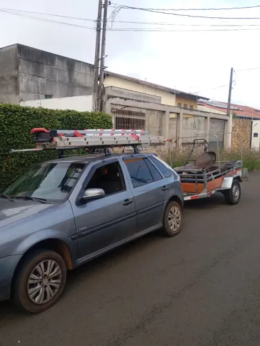 Frentes tem picap e carretinha