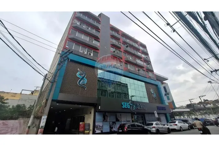 Sala Comercial à Venda, Nilópolis/RJ  Porteira Fechada
