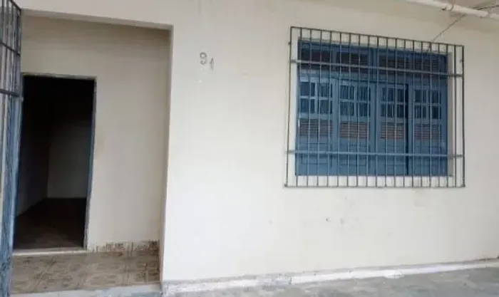 Casa pra alugar no Eduardo Gomes