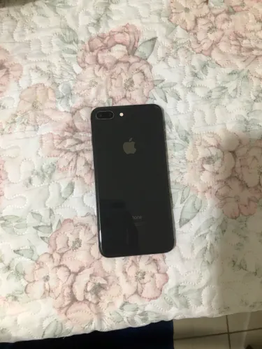 iphone 8 Plus 128gb