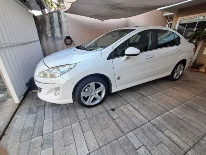Peugeot 408 Sedan Feline 2.0 Flex 16V 4P Aut. 2012
