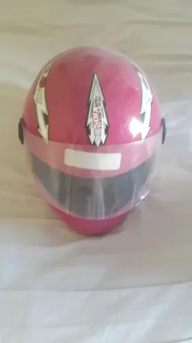 Capacete rosa