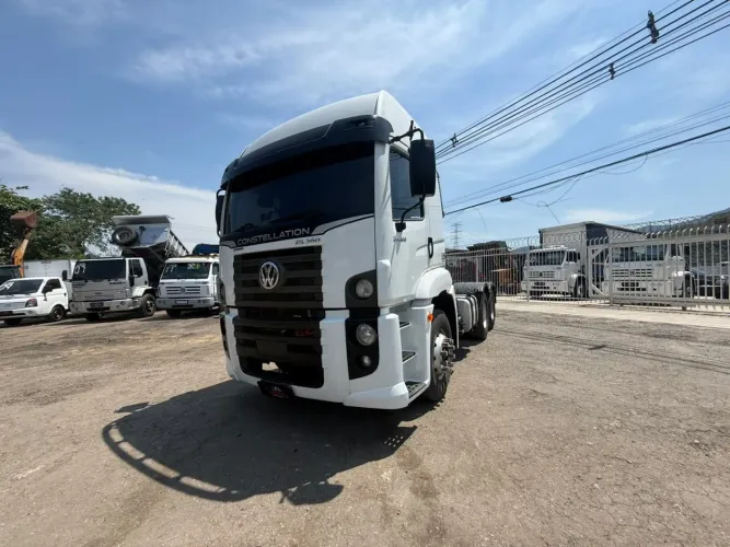 Volkswagen 25.360 2023