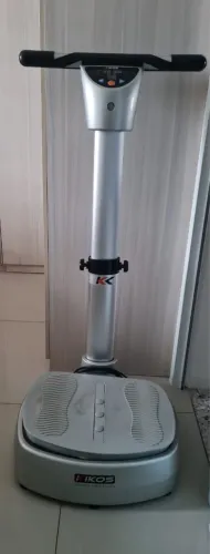 Plataforma vibratória kikos