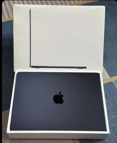 MacBook Air m5 16/512 13?