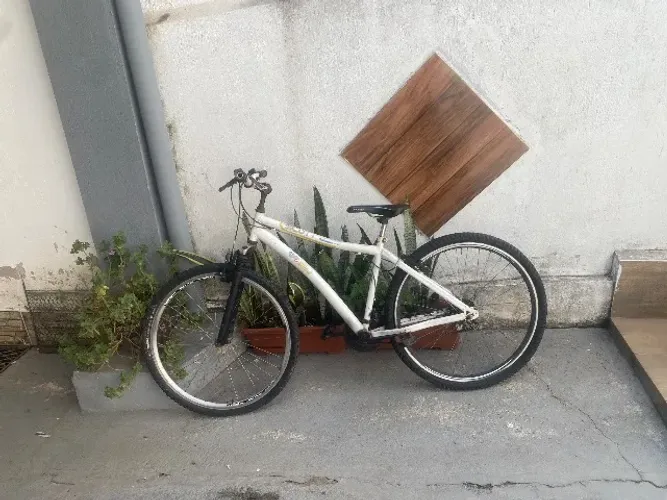 Bicicleta para venda ou troca