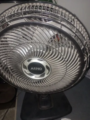 Ventilador Arno 40 cm, funcionando perfeitamente valor negociável!!